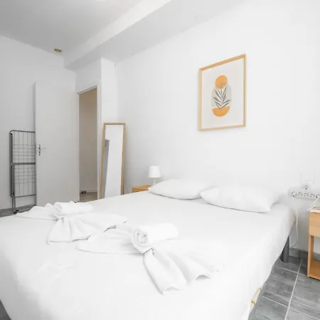 Agreable T2, Climatisation, Central, Paisible -ai Lejlighed Carcassonne