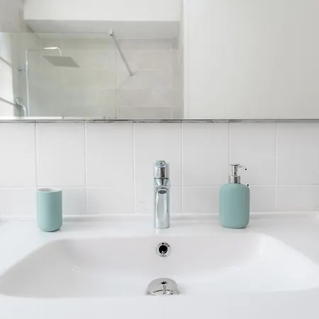Agreable T2, Climatisation, Central, Paisible -ai Lejlighed